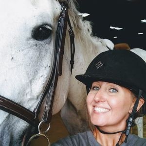 Meet your Posher, Crystal